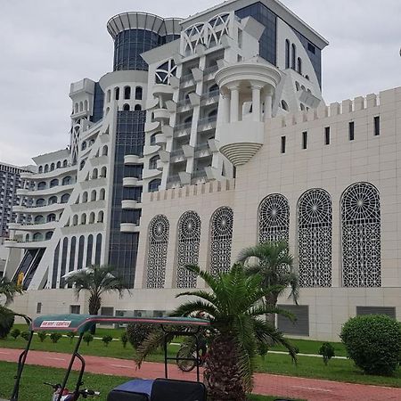 Orbi City Ap.2252 Batumi Luaran gambar